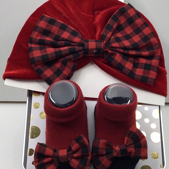 Little Me Holiday Turban Wrap and Booties Set New - Picture 3 of 6